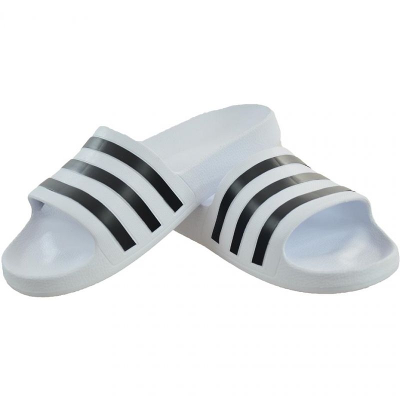 Adidas čības