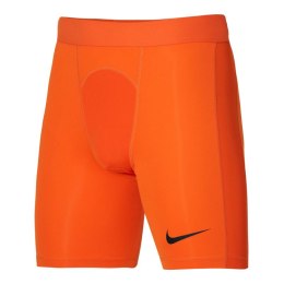 Nike siltuma apģērbs